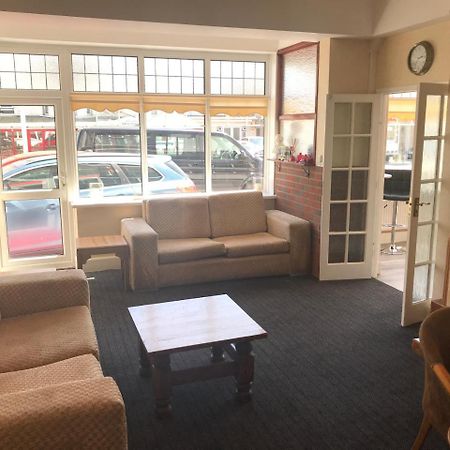 Hotel Capital Bournemouth Bagian luar foto