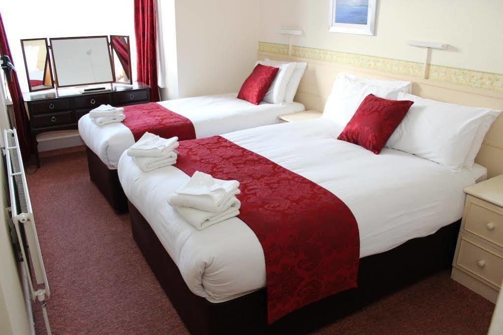 Hotel Capital Bournemouth Bagian luar foto