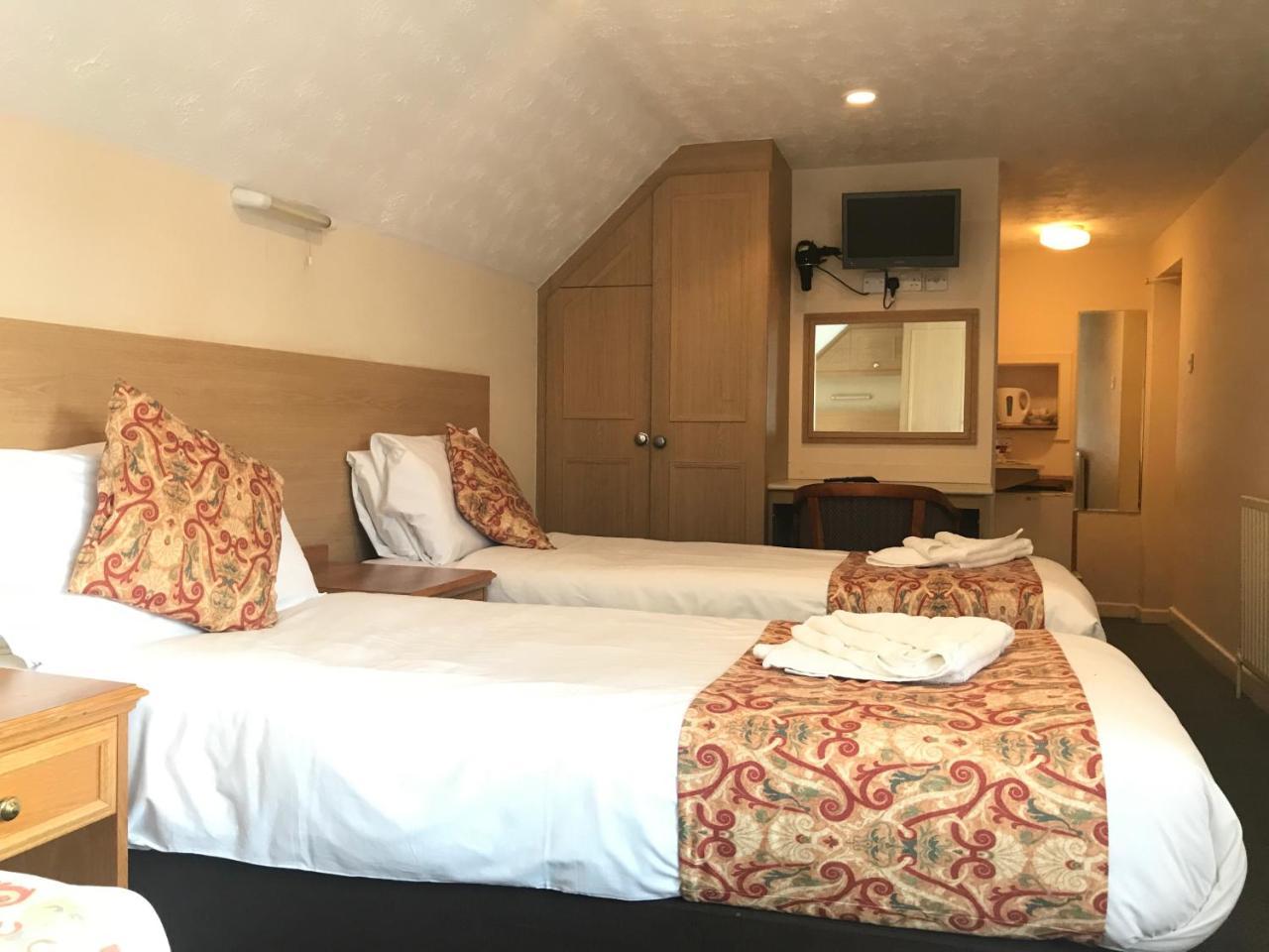 Hotel Capital Bournemouth Bagian luar foto