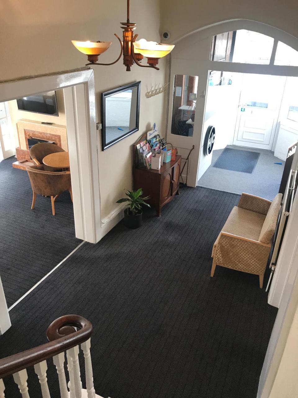 Hotel Capital Bournemouth Bagian luar foto
